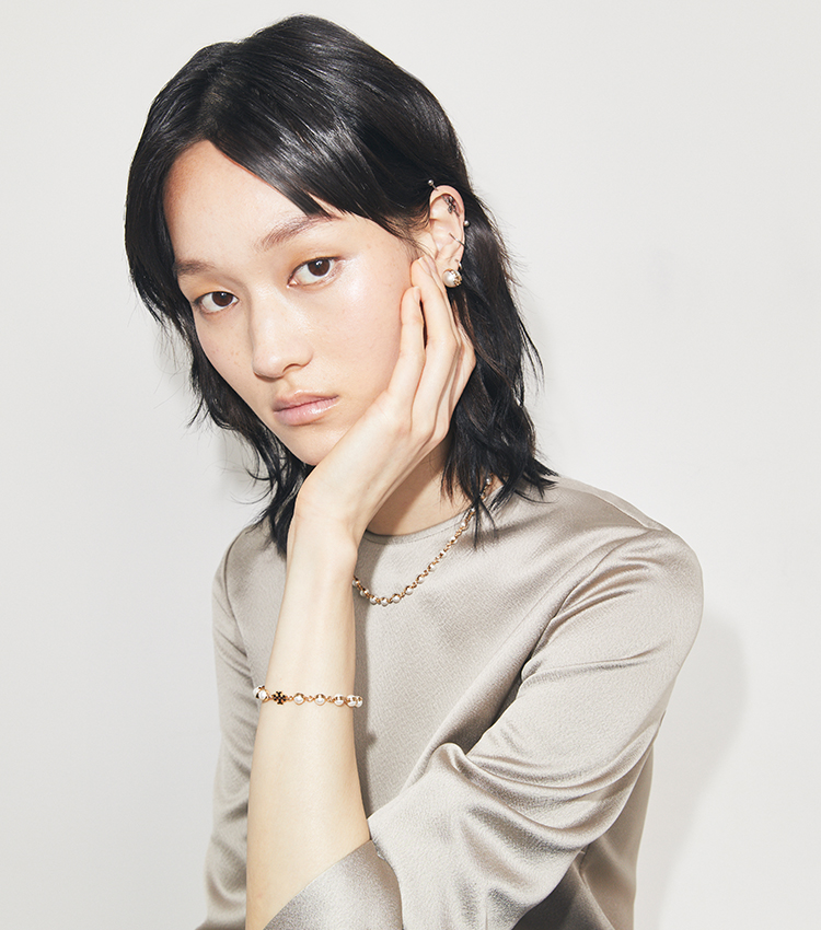新品未使用 TORY BURCH LOGOBANGLE Tory Burch: Women's Clothing, Dresses, Designer Shoes, Handbags