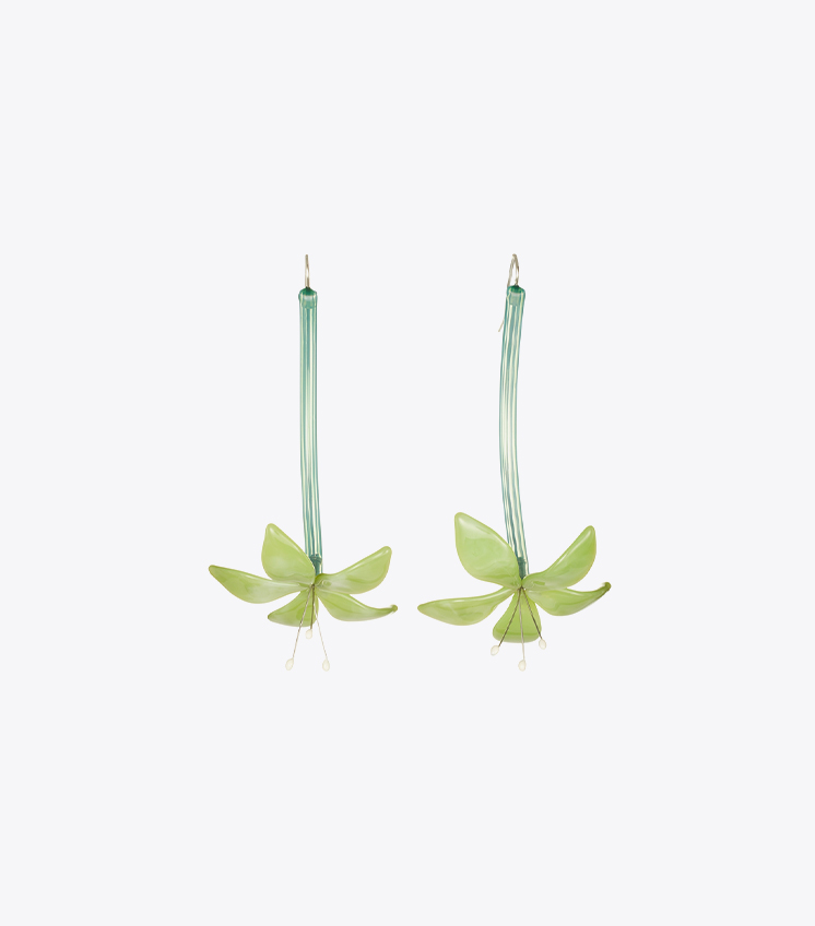 CURIOSITY FLOWER EARRINGS